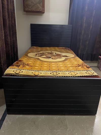 Single bed with mattress URGENT