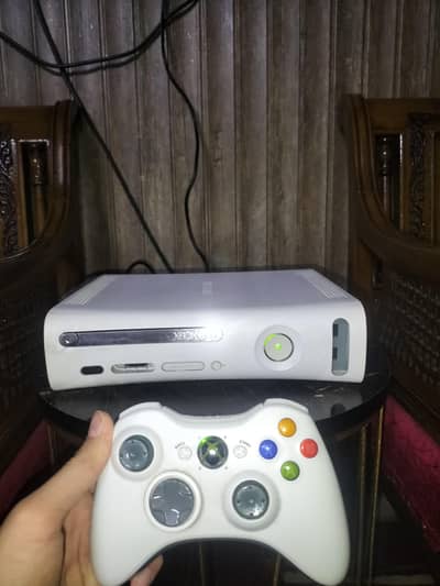 Xbox360 fat model white (jailbreak,offline)