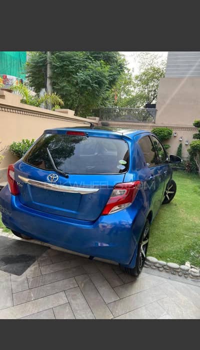 Toyota Vitz 2014