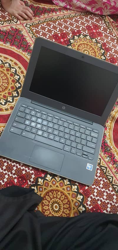 HP CHROMEBOOK (WINDOW CONVERTED)