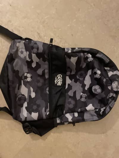 Smiggle bag