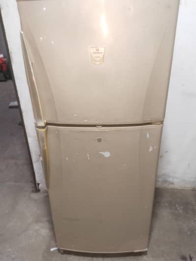 Dawlance good fridge