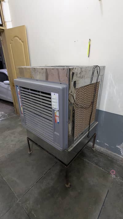 Air Color for Sale Condition 10/10 sir 2month use Howa Hai