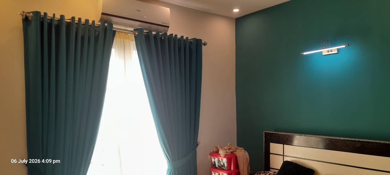 Curtain (Pardy) 2