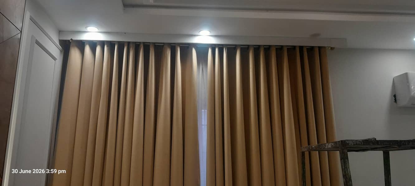 Curtain (Pardy) 3