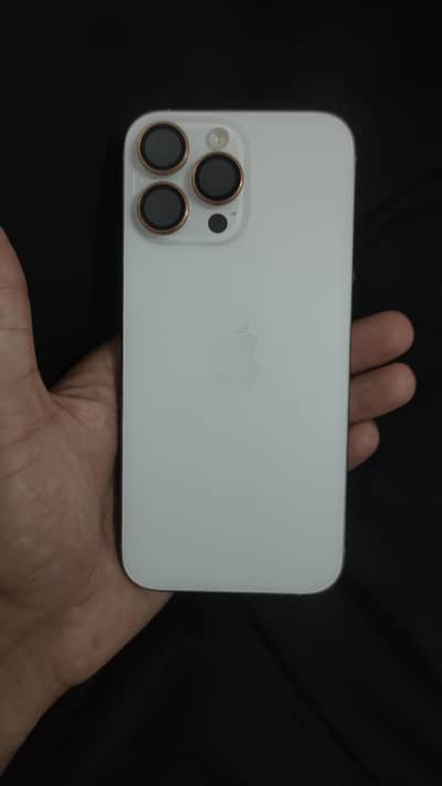 Apple iPhone 16 Pro Max