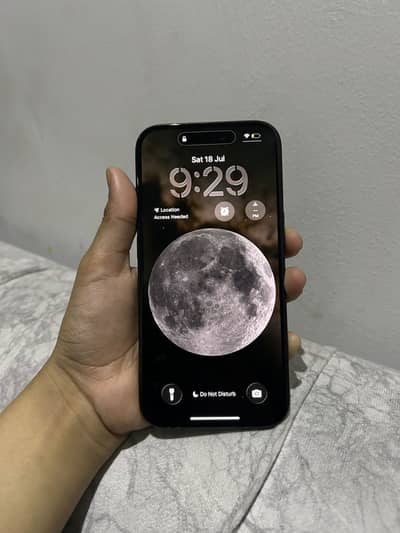 Apple iPhone 15