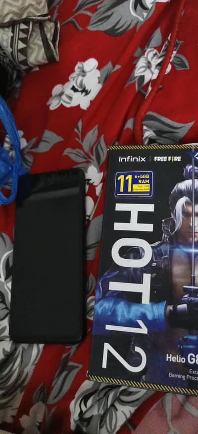 Infinix Hot 12