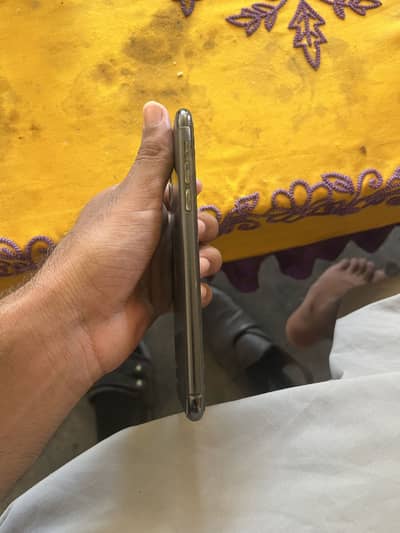 Apple iPhone 11 Pro Max jv