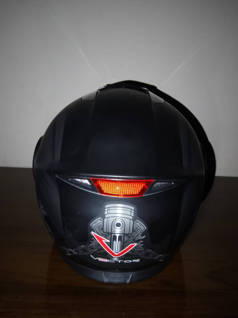 helmet 5
