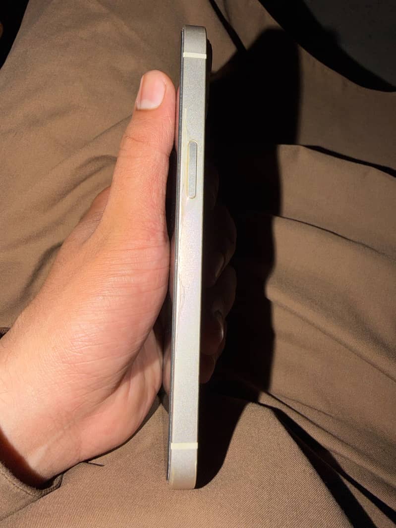 Iphone 13 3