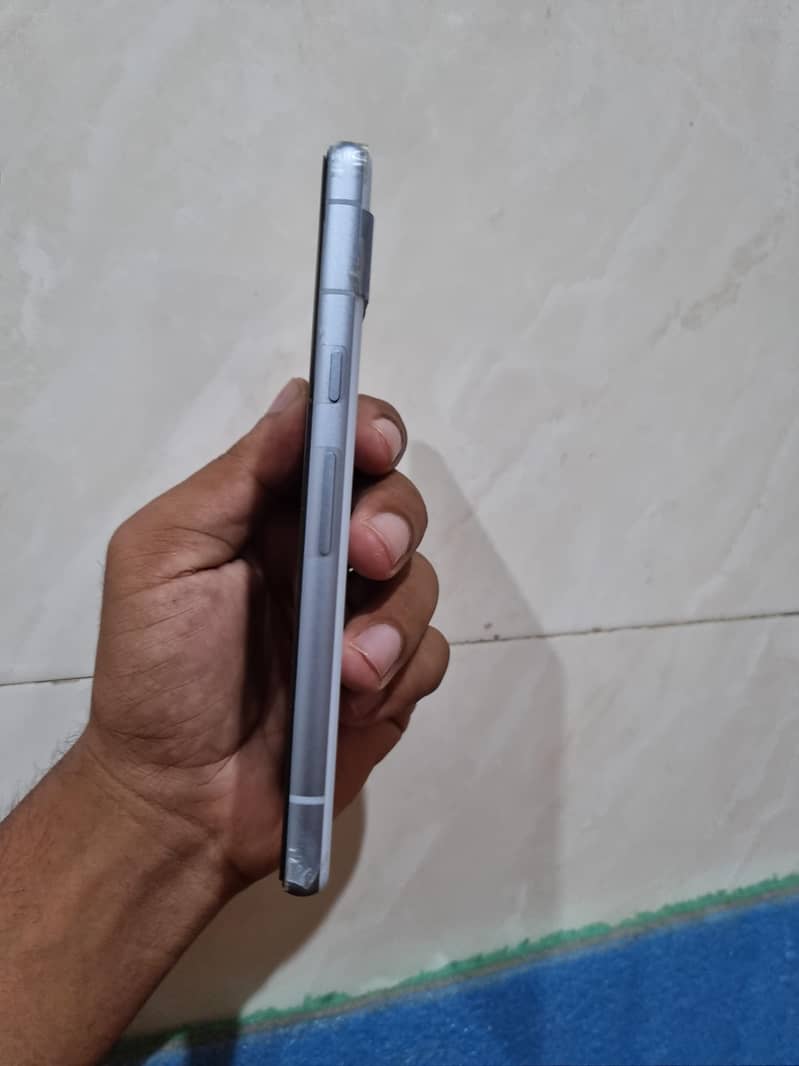 Google Pixel 7a 3