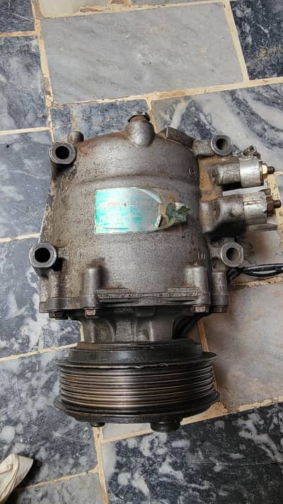 Honda civic CF 2005 Genuine AC Compressor