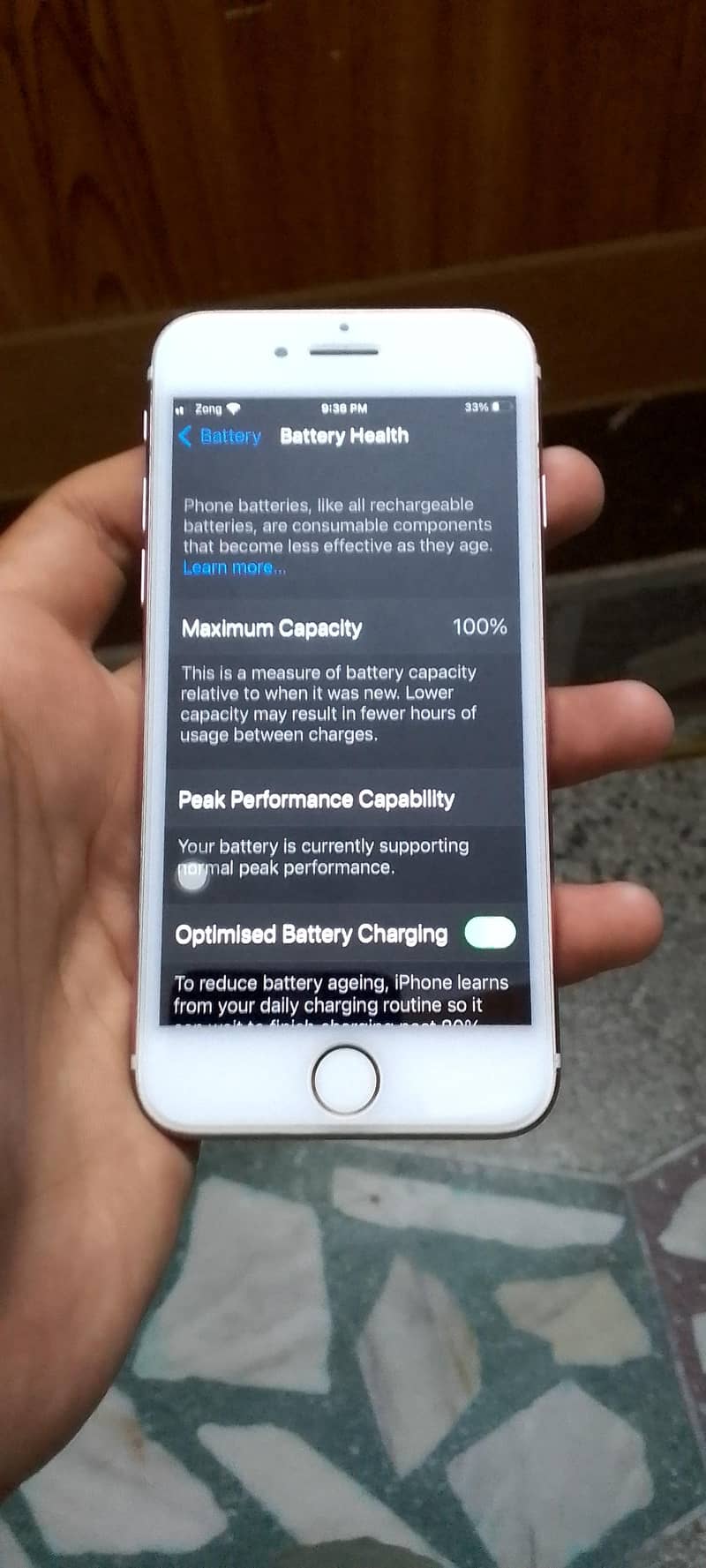 Apple iPhone 7 1