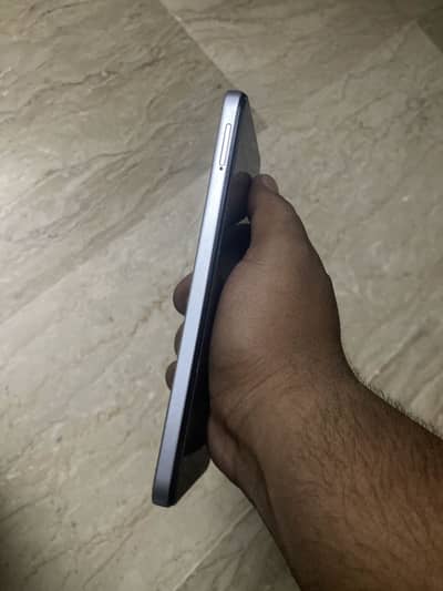 Infinix Hot 60i