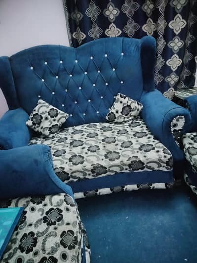 4 seater blue color sofa set