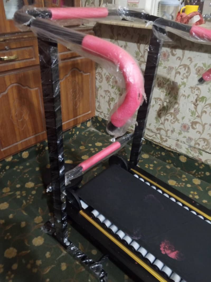 running machine 11