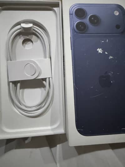 iPhone 17pro max JV
