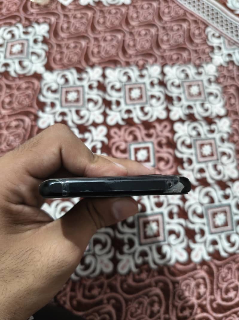 One Plus 10 Pro 5