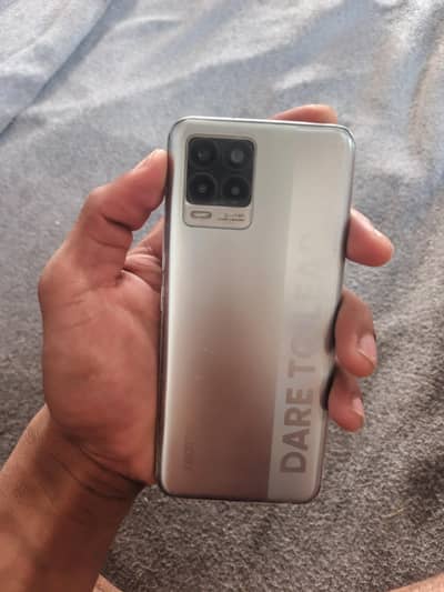 Realme 8