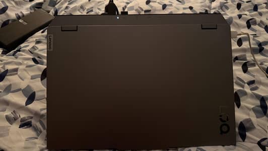 LOQ 15 RTX 5070 8GB 20 RAM 1 TB Nvme 10 by 9