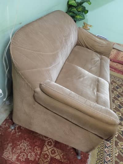4 Seater sofa set in Best price ,, lelo leloo