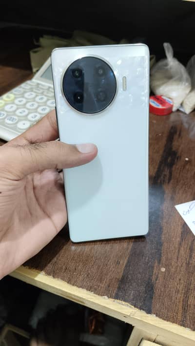 Tecno Spark 20 Pro Plus
