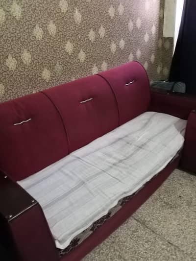 5 setter sofa in good condition girja road rawalpindi