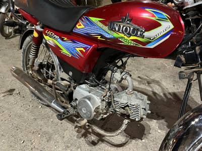 Unique 2024 model use like new urgent karne h good condition