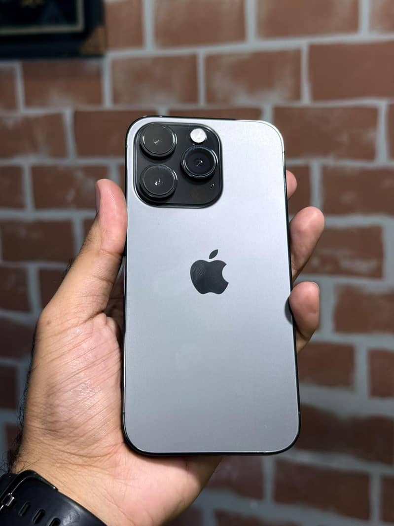 Iphone 14 pro 1