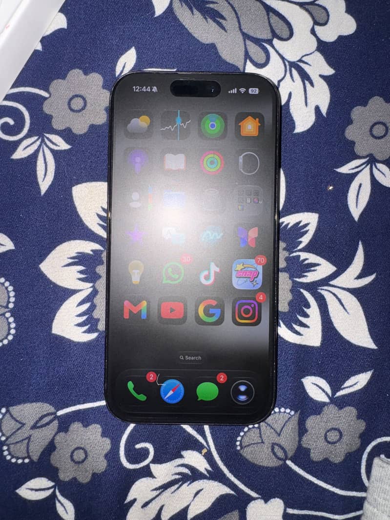 iPhone 16 2