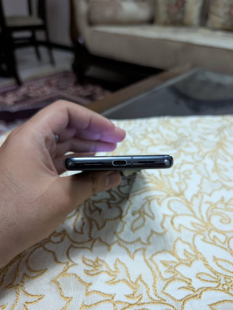 Google Pixel 8 Pro 3