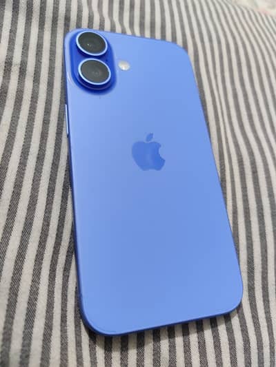 Apple iPhone 16 128GB Ultramarine | 10/10 | Factory Unlocked | Non PTA