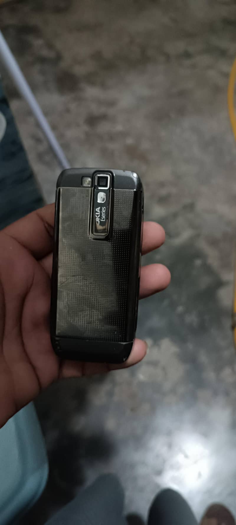 Nokia E66 3