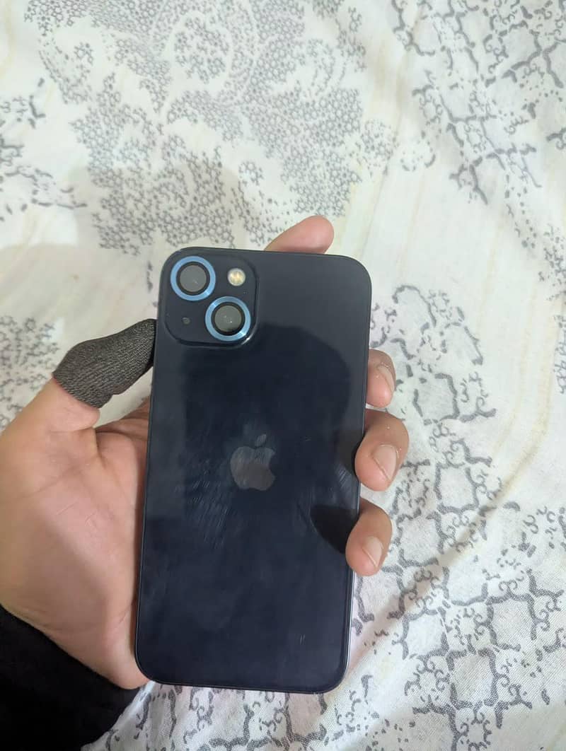 Apple iPhone 13 1
