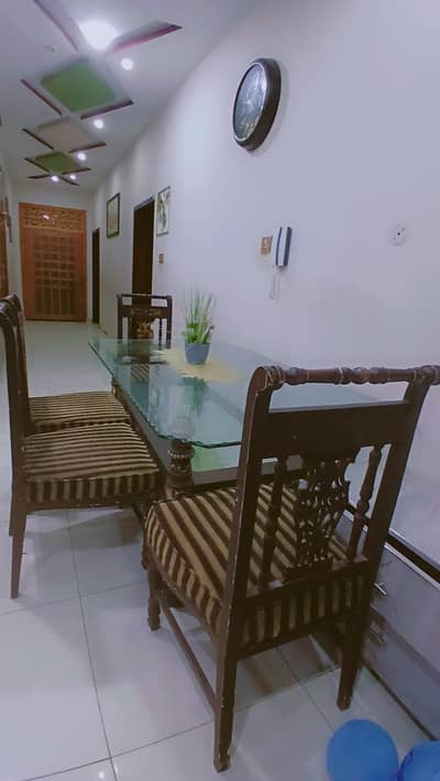 Dinning Table