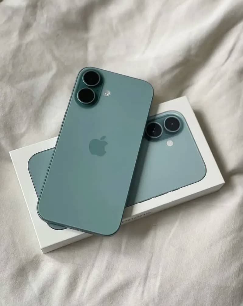 Apple iPhone 16 0