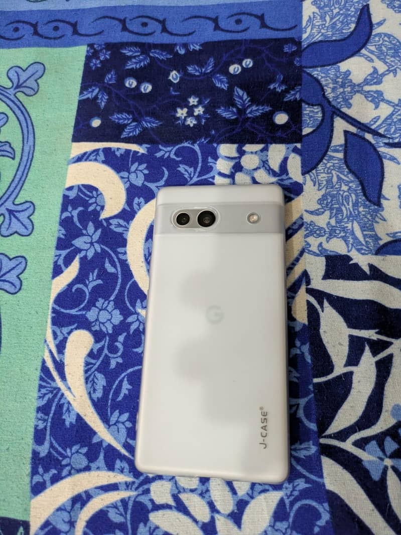 Google pixel 7a. 7