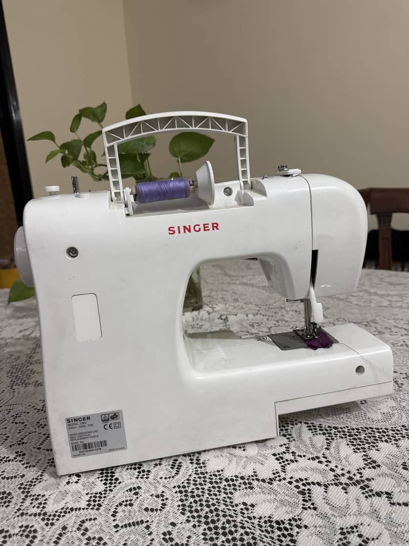 Singer sewing machine 6