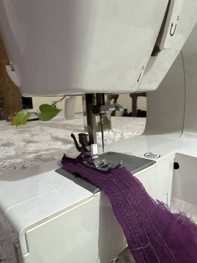 Singer sewing machine 9