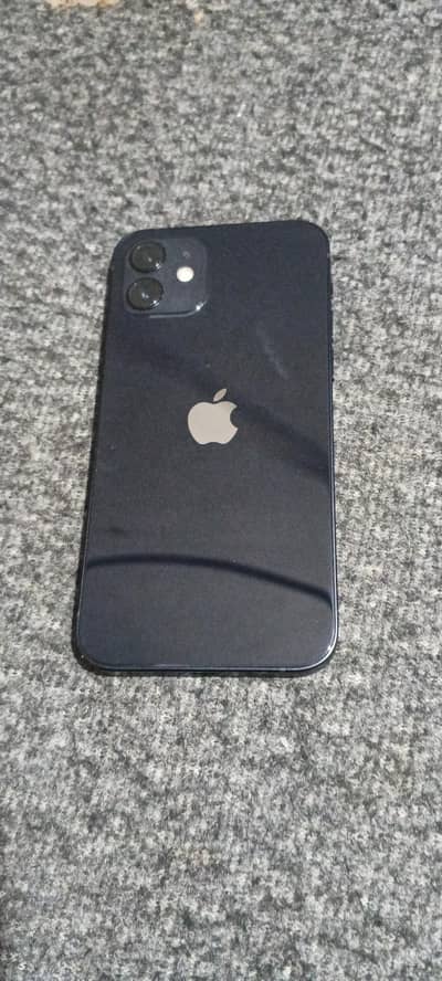 Apple iPhone 12