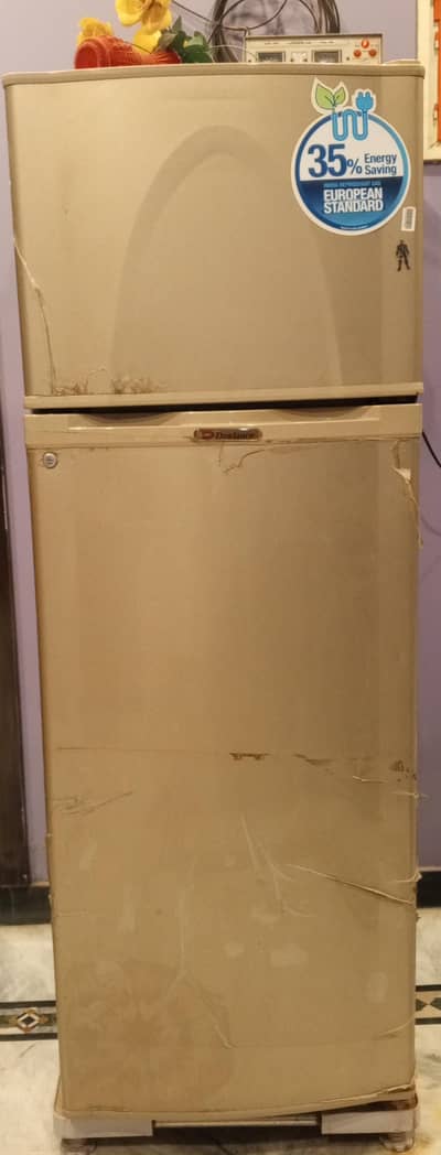 DAWLANCE REFRIGERATOR
