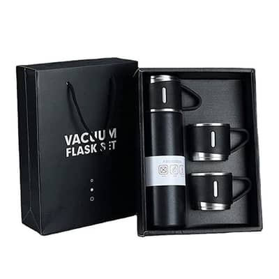 Premium Vacuum Flask Set With 2 Steel Cups - 500ml