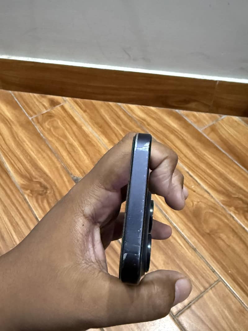 15 pro 3