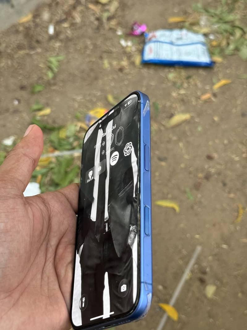 Iphone 16 4