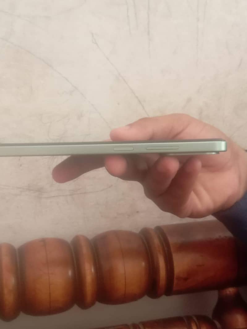 ItelA100c 2