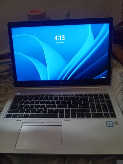 HP Laptop Elitebook I5-8265U (8 generation) 16/256