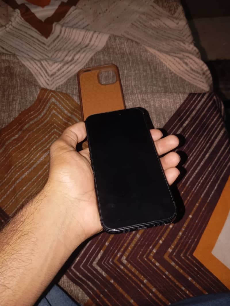 Iphone 15 4