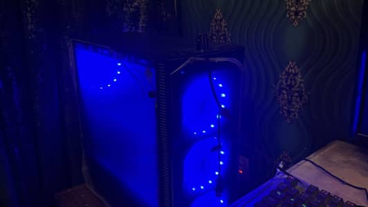 gaming pc with monitor and headphones free