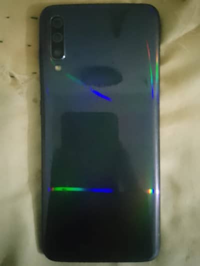 Samsung Mobile A70